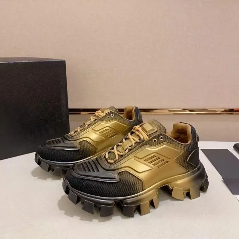 Factory price 600 men's shoes 💰 ✔️✔️✔️High version High quality new PRADA (Prada) counters are on the market simultaneously, new men's shoes, 😘fabrics are selected from first-layer cowhide. Lining: imported elastic mesh➕cowhide lining. 👍🏿High-end☄️Open-molded non-slip rubber outsole, exquisite lines, simple and elegant, comfortable and high-end for leisure travel. Number of yards: 38 to 44.